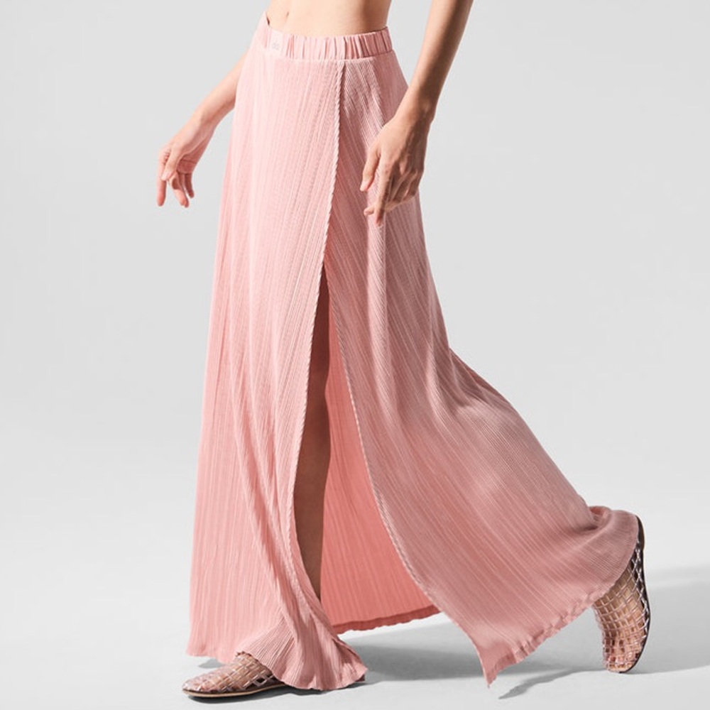 Alo Micro Plisse Game On Long Skirt NWT Pink Quartz